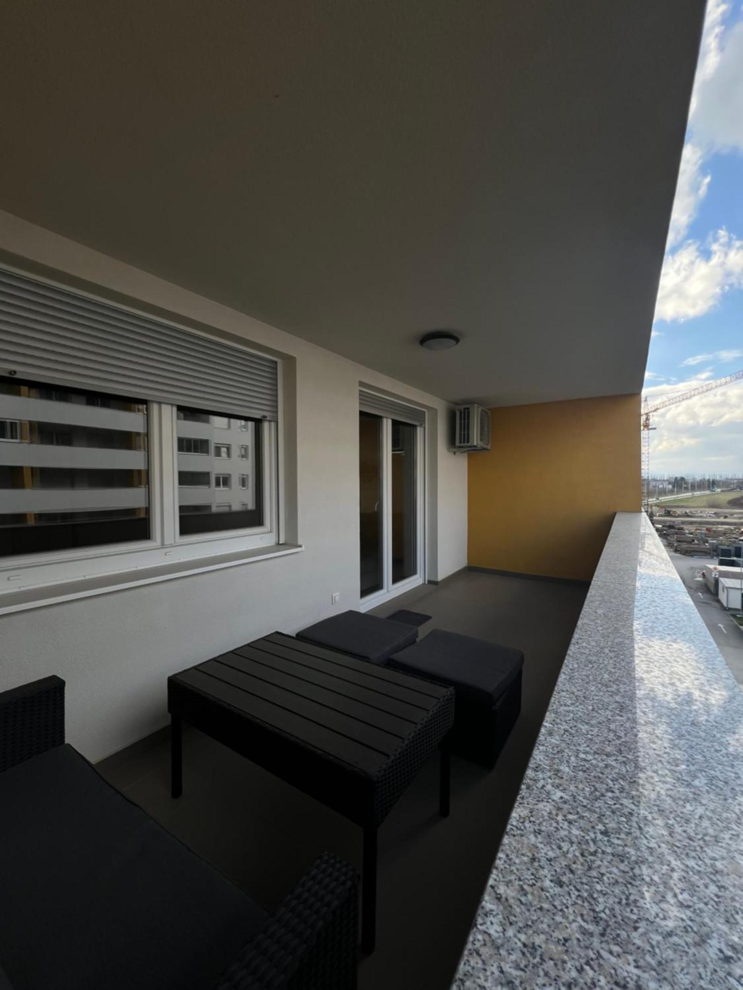 Lux Hill Skyline - Free Private Parking Zagabria